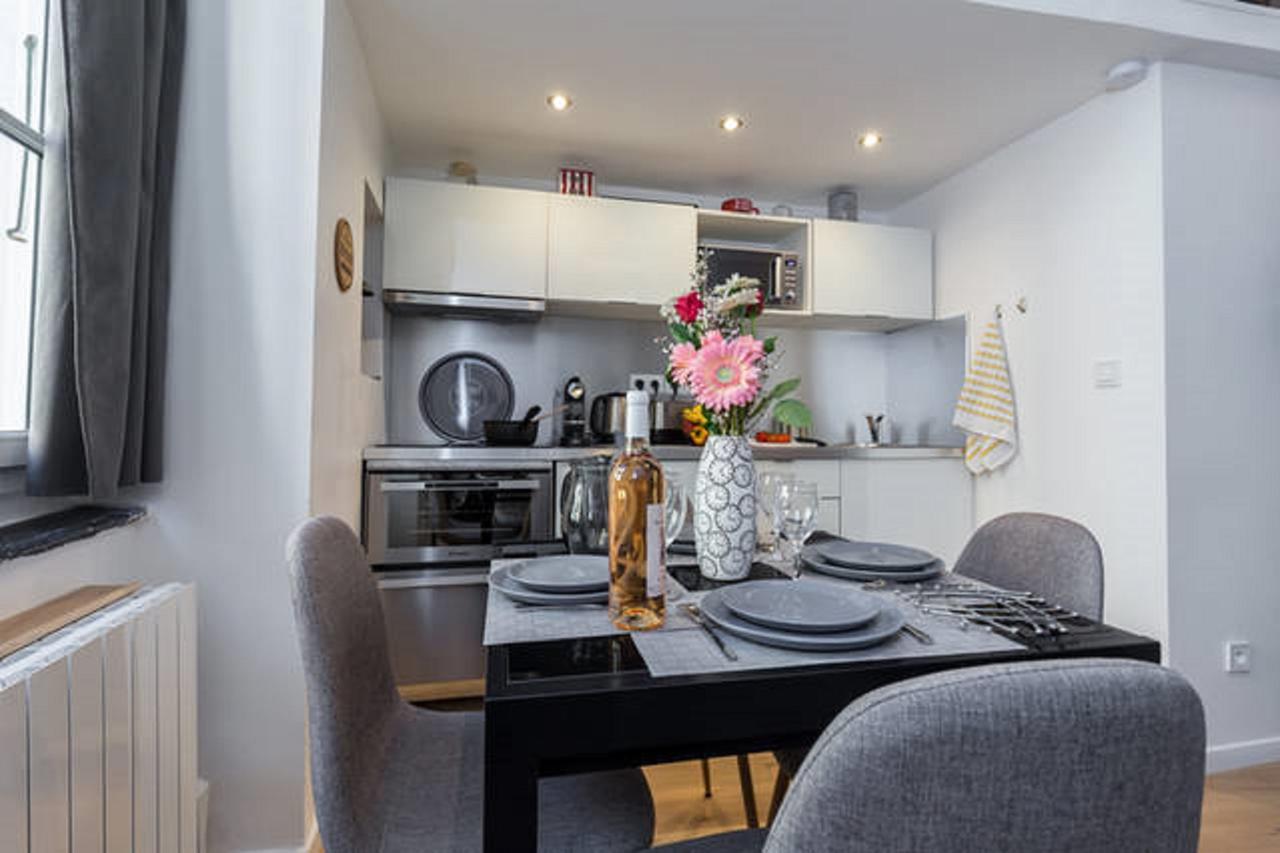 Angle Droit- Loft Et Atypique, Climatisation, Vieux-nice *