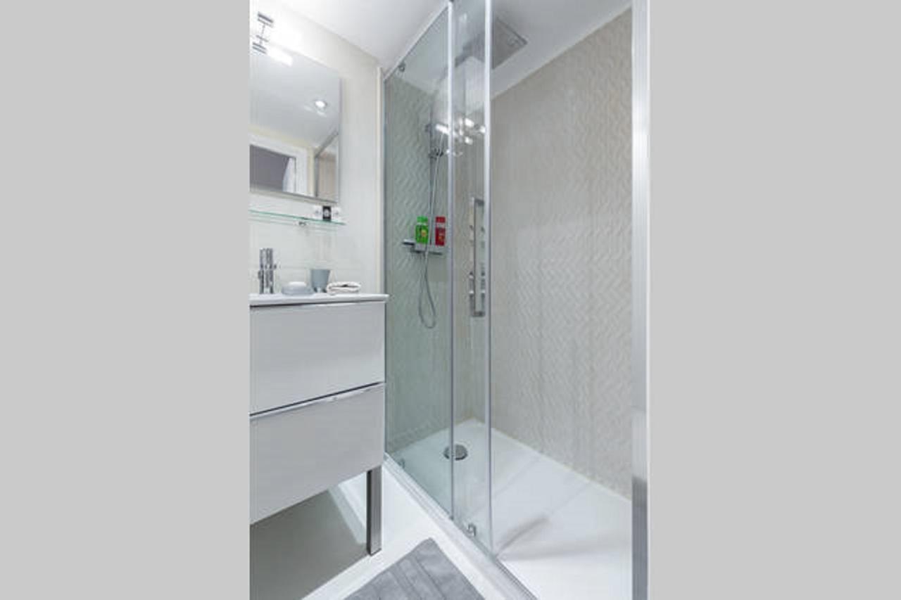 Angle Droit- Loft Et Atypique, Climatisation, Vieux-nice Apartment *