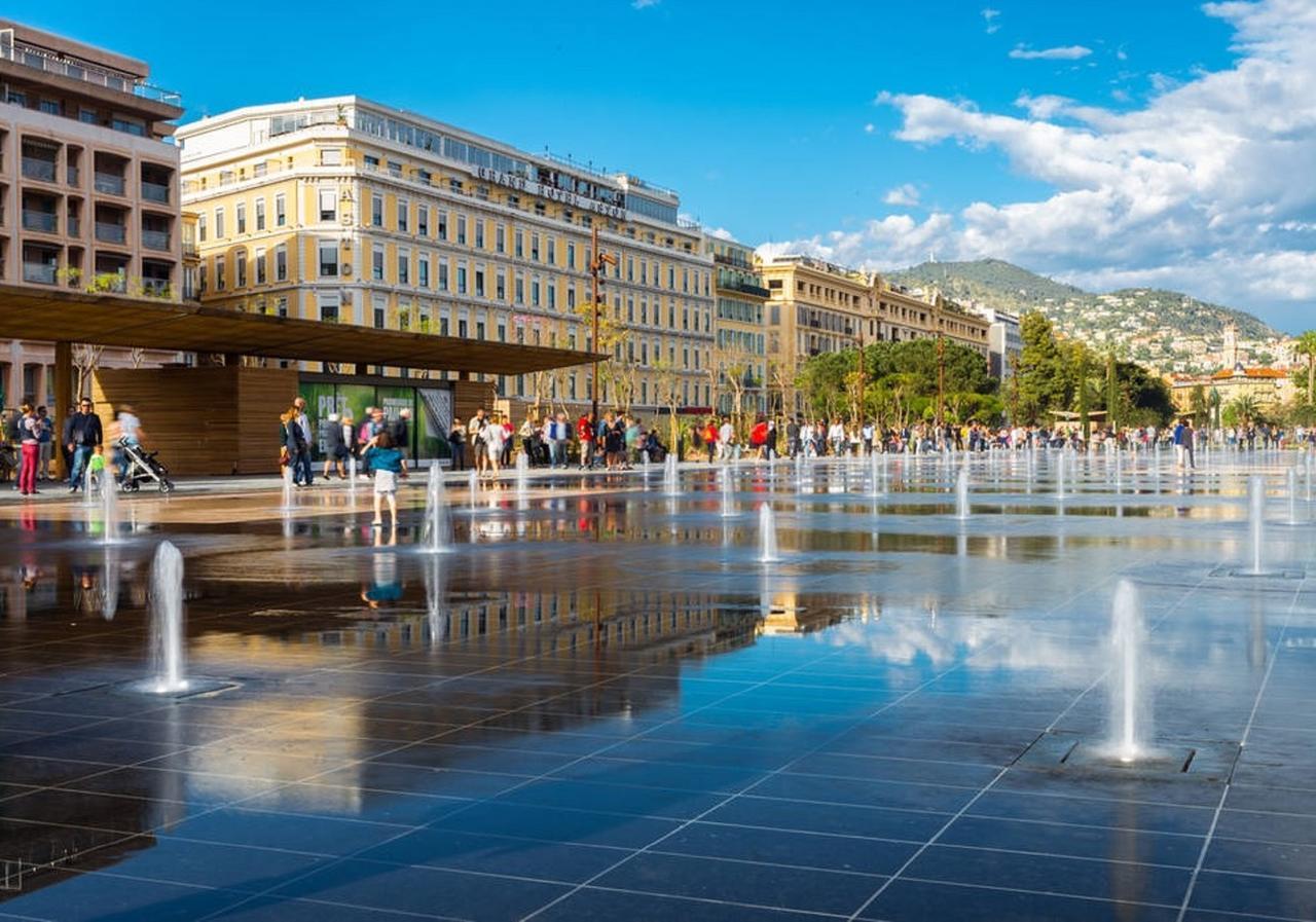 Angle Droit- Loft Et Atypique, Climatisation, Vieux-nice * Nizza